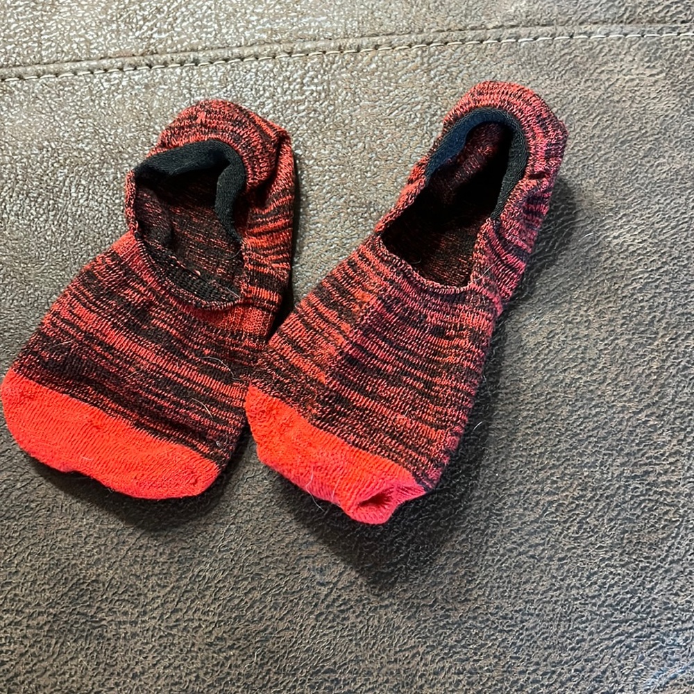 Low rise ankle socks